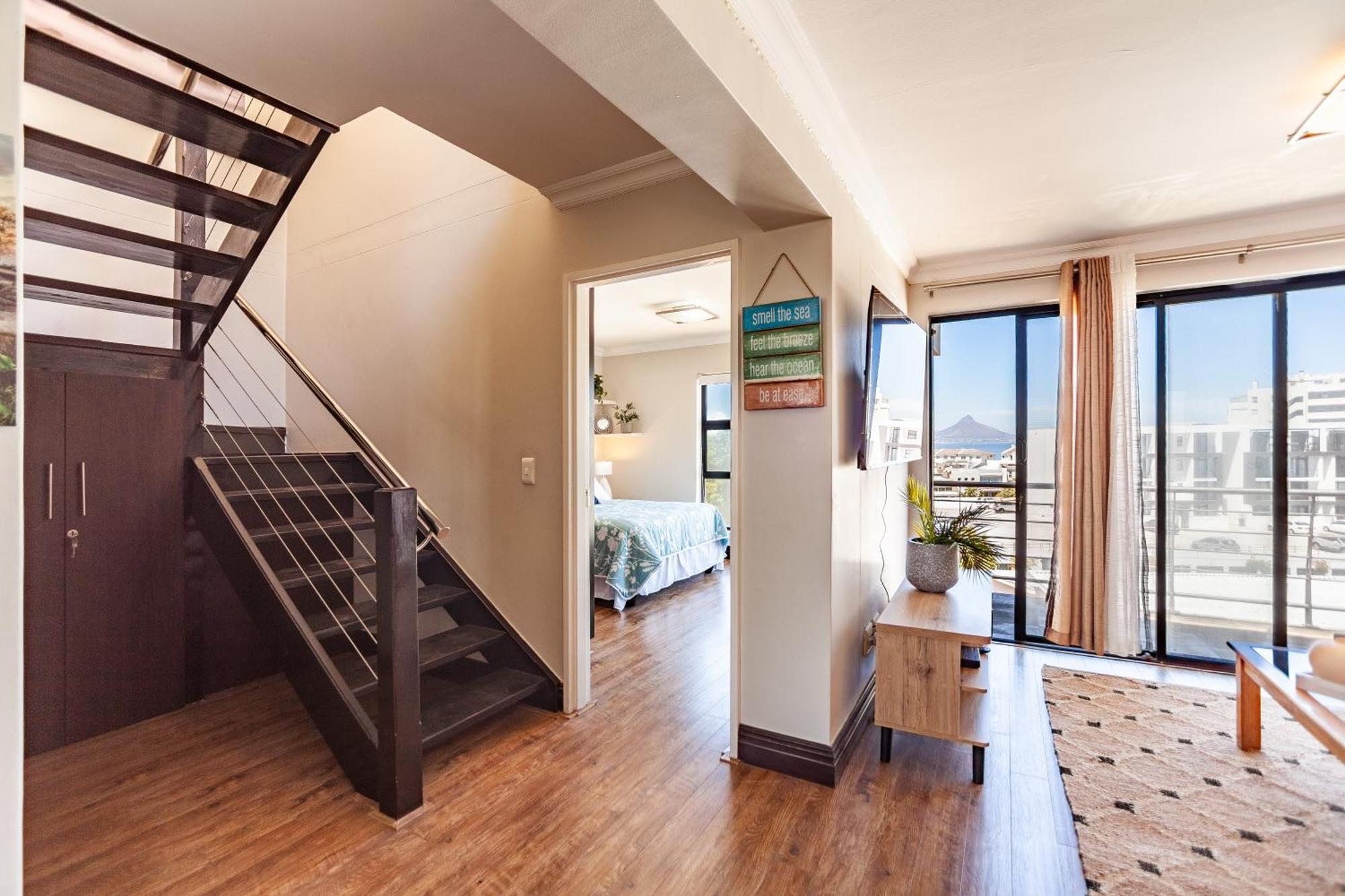 Luxury 3 Bedroom Duplex Penthouse With Communal Swimming Pool Apartment