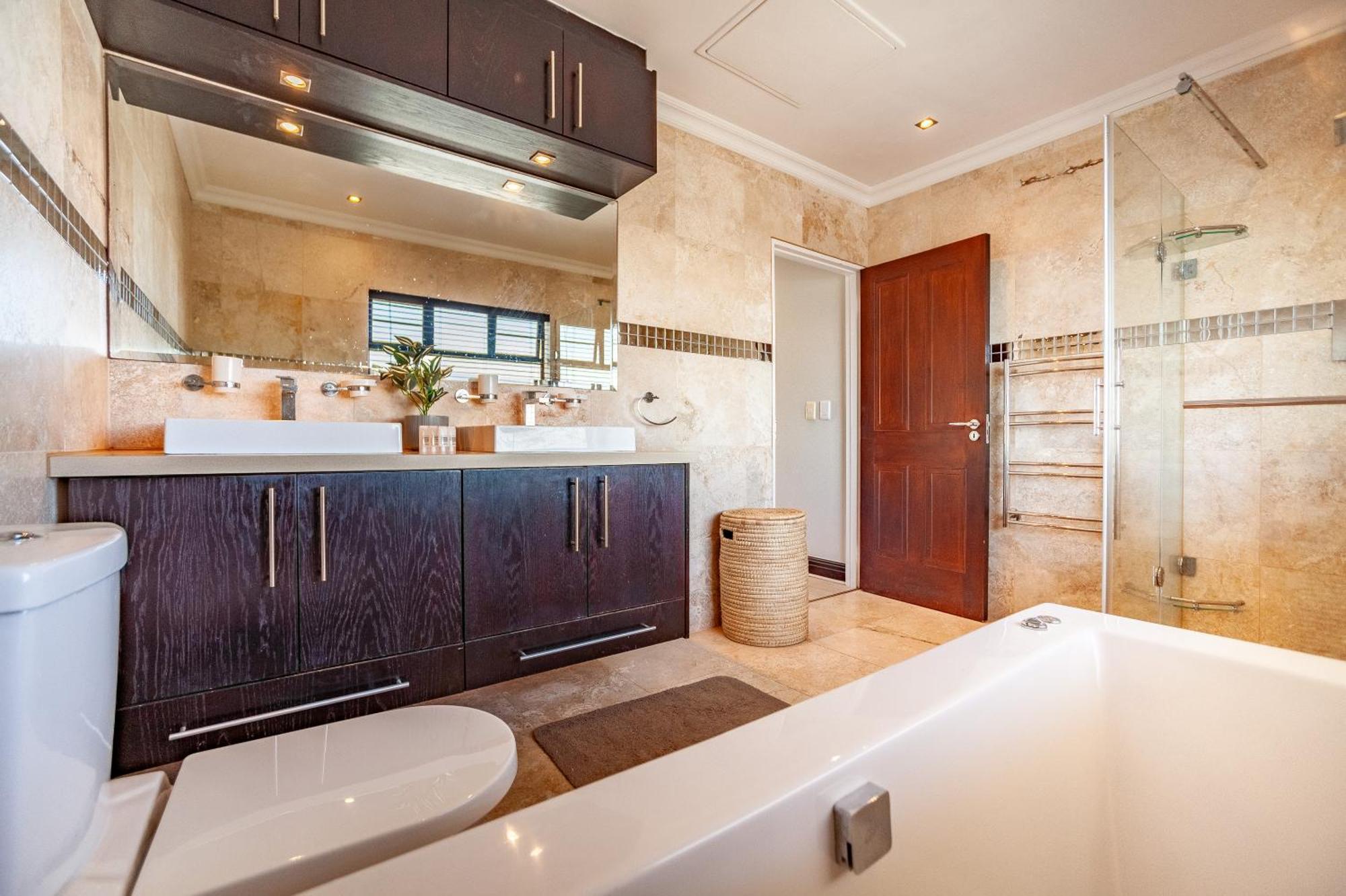 Luxury 3 Bedroom Duplex Penthouse With Communal Swimming Pool Apartment
