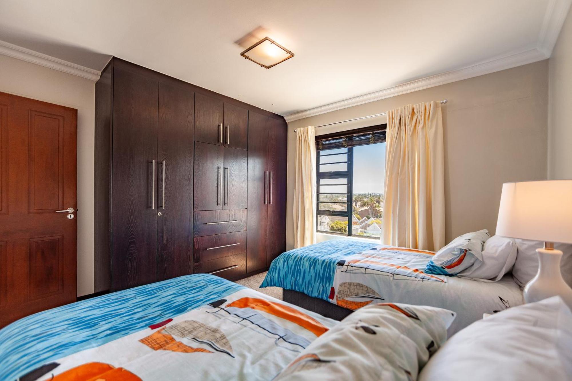 Apartment Luxury 3 Bedroom Duplex Penthouse With Communal Swimming Pool